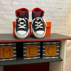 Boys Black Low Top Converse